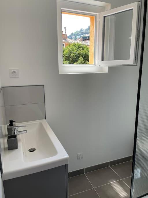 Grand Appartement Hyper Centre 格拉斯 外观 照片